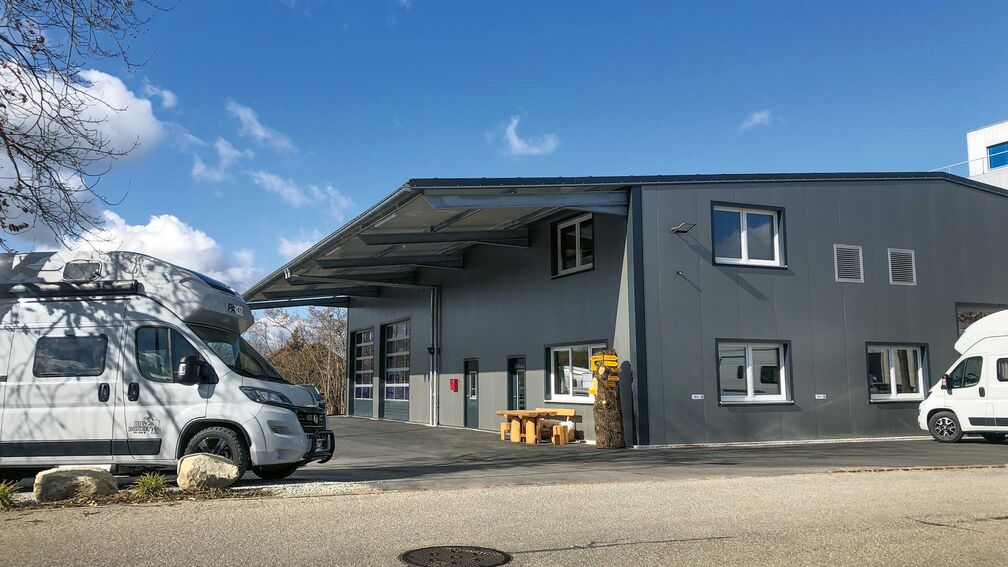 Nouvelle adresse : Paroz AG