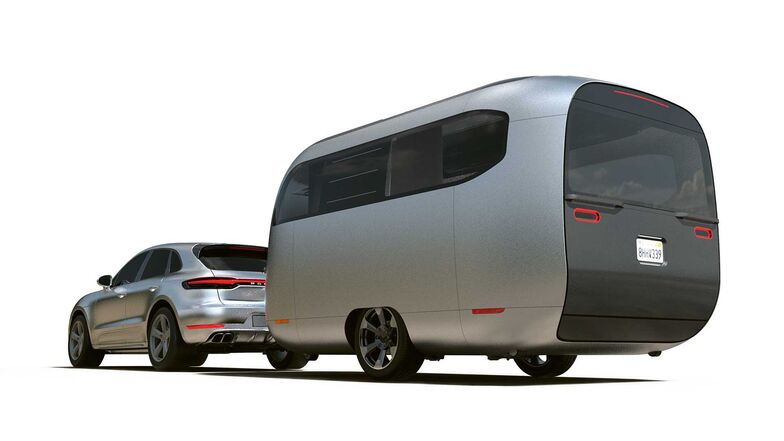 La conception différente de l’arrière du véhicule a pour but de lui conférer de meilleures propriétés aérodynamiques. Une suspension pneumatique devrait permettre de régler la garde au sol de la caravane.