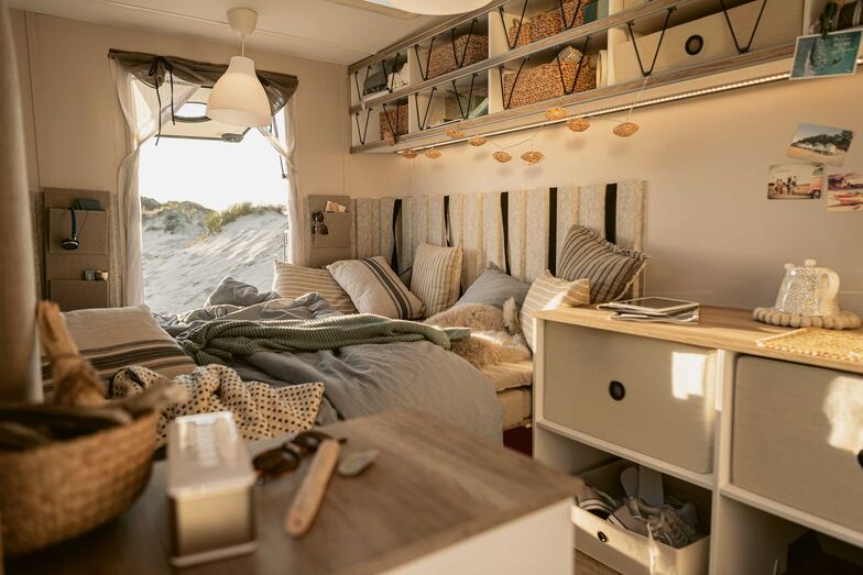 Les couleurs de l’espace intérieur évoquent les tons naturels d’une plage.