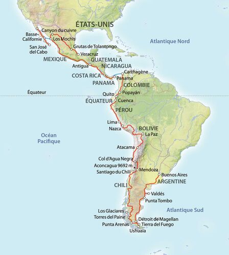 La Panaméricaine relie la Terre de Feu à l’Alaska, sillonnant ainsi tout le continent américain du sud au nord. Cette route traverse de nombreux climats, allant des jungles denses aux cols de haute montagne. Elle parcourt 14 à 19 pays différents et n’est donc pas uniforme en termes de signalisation et de praticabilité. Ainsi, certaines routes sont accessibles uniquement pendant la saison sèche, alors que d’autres restent dangereuses toute l’année.   Beaucoup de personnes préfèrent donc voyager en groupe, notamment pour les tronçons en Amérique du Sud et en Amérique centrale. Le voyage décrit ici ne se déroule pas sous forme de convoi, mais de manière individuelle. On se retrouve toutefois le soir et passe la nuit au même endroit. De plus, en cas de problème ou de panne, on n’est pas complètement livré à soi-même.